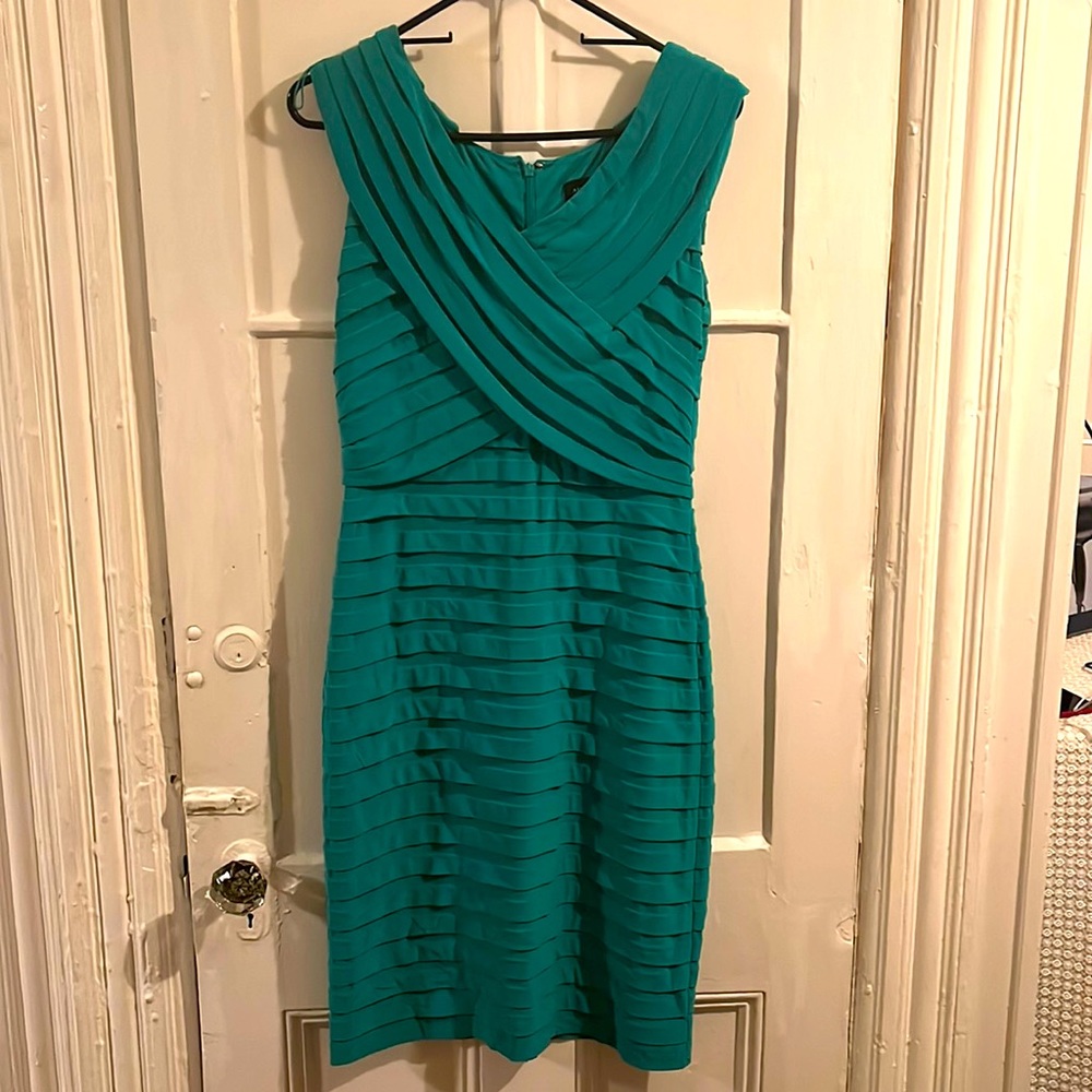Teal dress that fits like a glove!